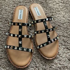 NWOT Steve Madden studded sandals